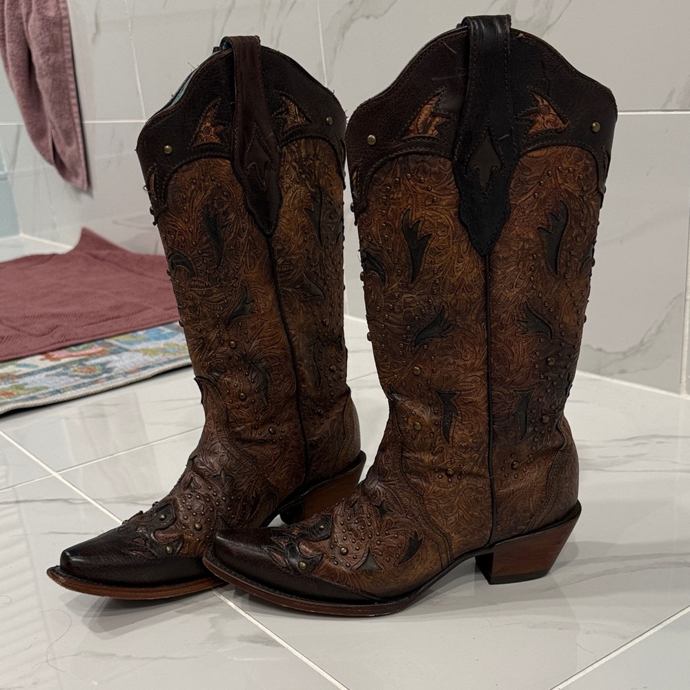 Brown Corral Cowboy Boots